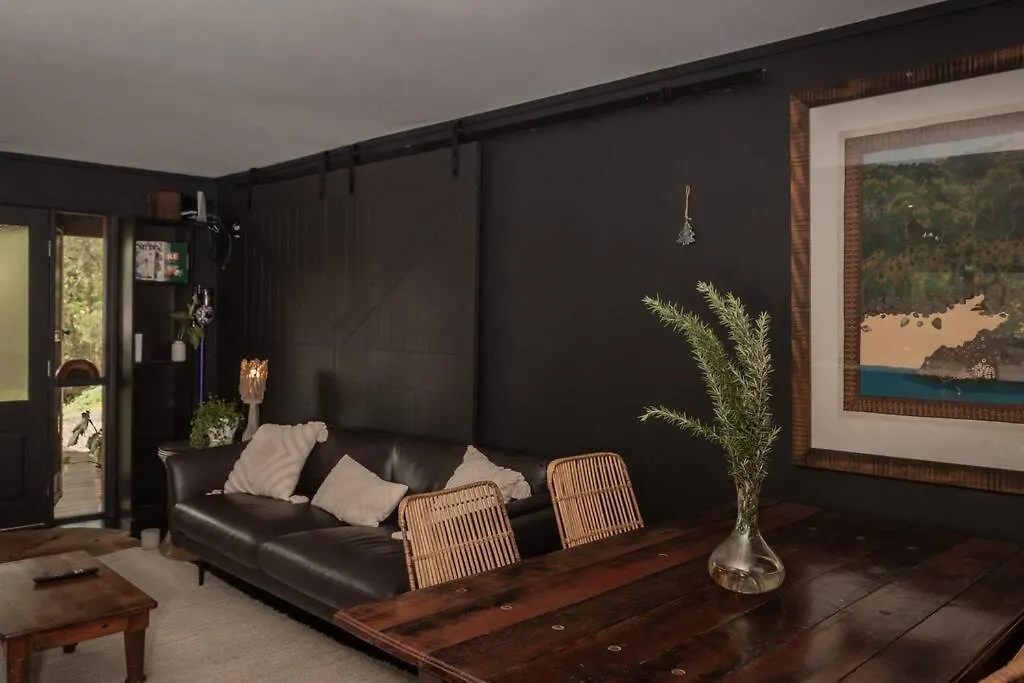 Holiday home Dark Moon House Villa Yandina Creek